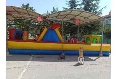 Şişme Survivor Parkuru